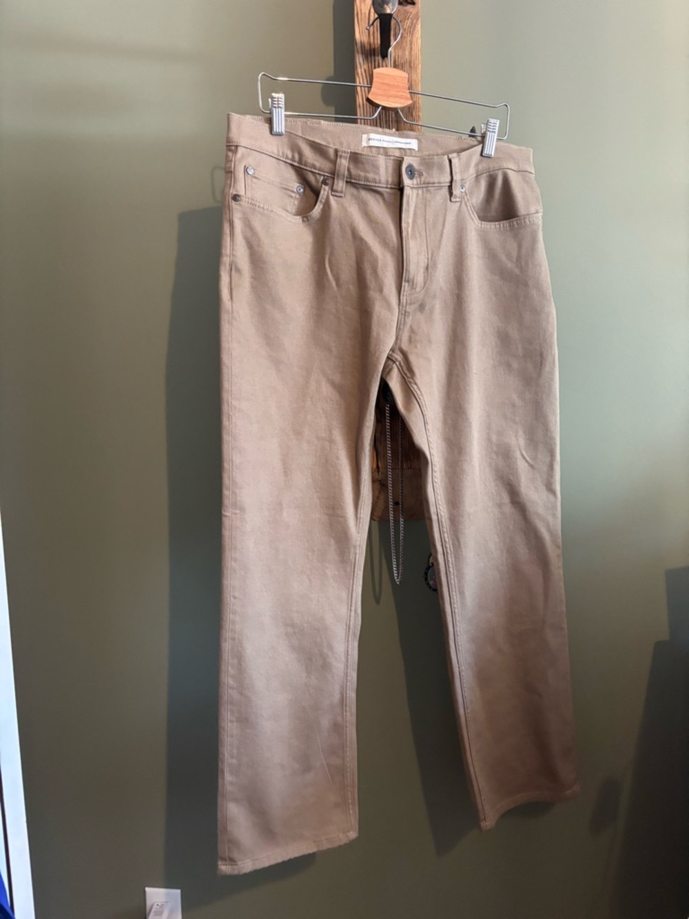 111.) Denver Hayes / Neutral Khaki Straight-Leg Jeans